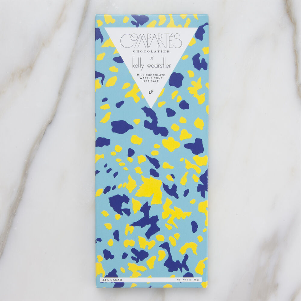 http://www.kellywearstler.com/dw/image/v2/AAJB_PRD/on/demandware.static/-/Sites-kw-master-catalog/default/v1524121353481/images/choc15011/choc15011_view.1.jpg?sw=1000&sh=1000 http://www.kellywearstler.com/dw/image/v2/AAJB_PRD/on/demandware.static/-/Sites-kw-master-catalog/default/v1524121353481/images/choc15011/choc15011_view.1.jpg?sw=1000&sh=1000