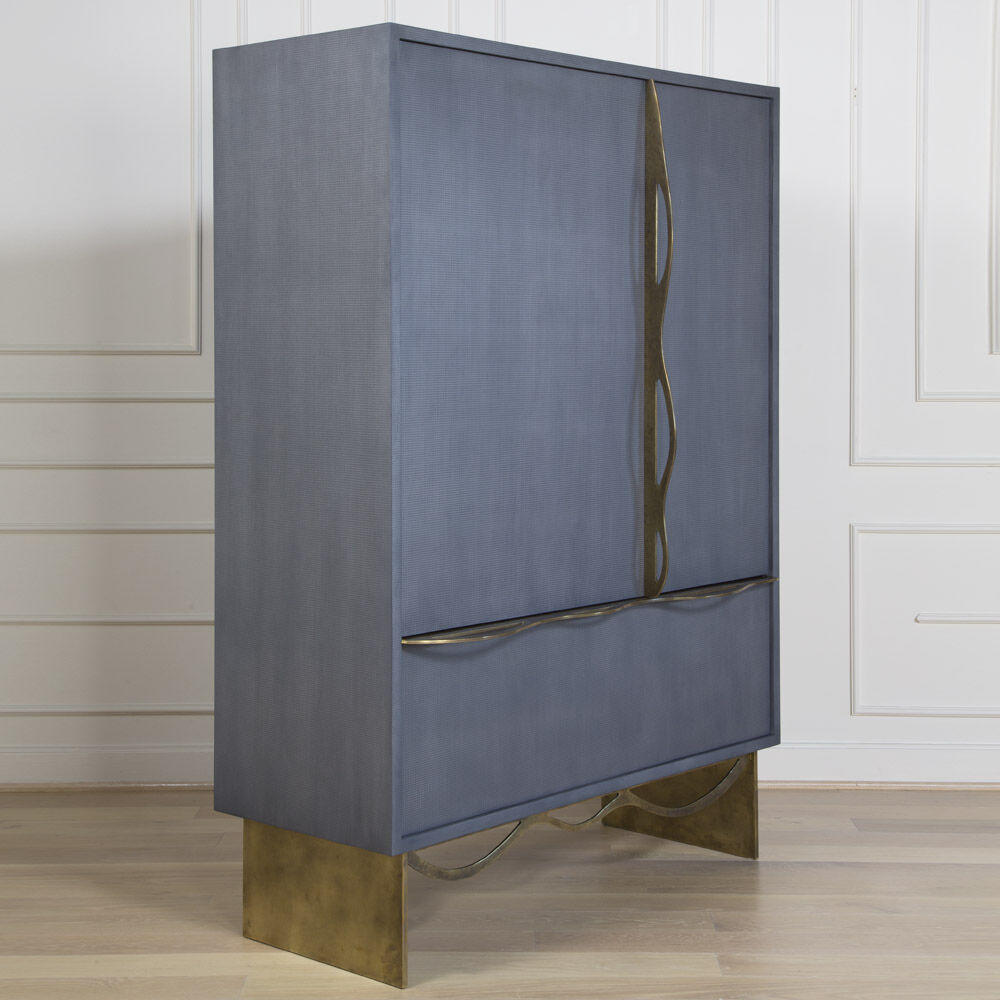 http://www.kellywearstler.com/dw/image/v2/AAJB_PRD/on/demandware.static/-/Sites-kw-master-catalog/default/v1524325588302/images/EJV1504-25/EJV1504-25_color.SP_view.1.jpg?sw=1000&sh=1000 http://www.kellywearstler.com/dw/image/v2/AAJB_PRD/on/demandware.static/-/Sites-kw-master-catalog/default/v1524325588302/images/EJV1504-25/EJV1504-25_color.SP_view.1.jpg?sw=1000&sh=1000