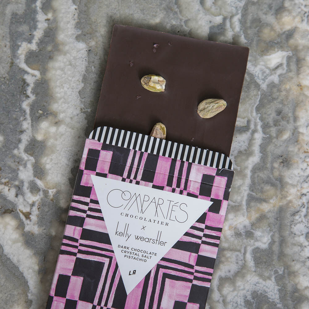 http://www.kellywearstler.com/dw/image/v2/AAJB_PRD/on/demandware.static/-/Sites-kw-master-catalog/default/v1529677344710/images/CHOC15029/CHOC15029_color.AS_view.1.jpg?sw=1000&sh=1000 http://www.kellywearstler.com/dw/image/v2/AAJB_PRD/on/demandware.static/-/Sites-kw-master-catalog/default/v1529677344710/images/CHOC15029/CHOC15029_color.AS_view.1.jpg?sw=1000&sh=1000