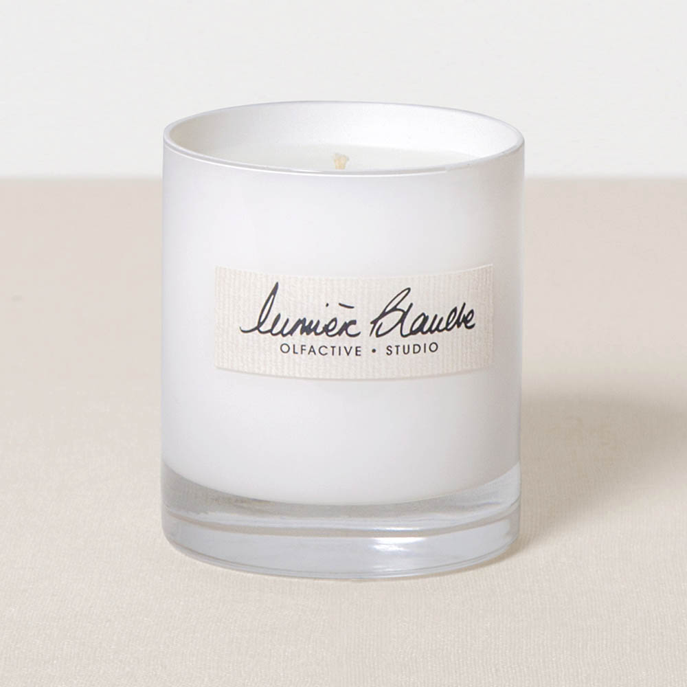 OLFACTIVE STUDIO - LUMIERE BLANCHE CANDLE image number 0
