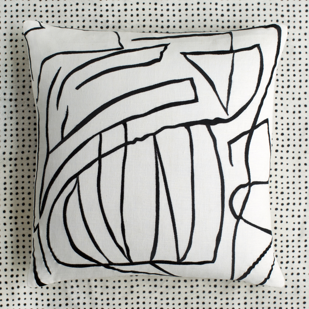 GRAFFITO PILLOW image number 1