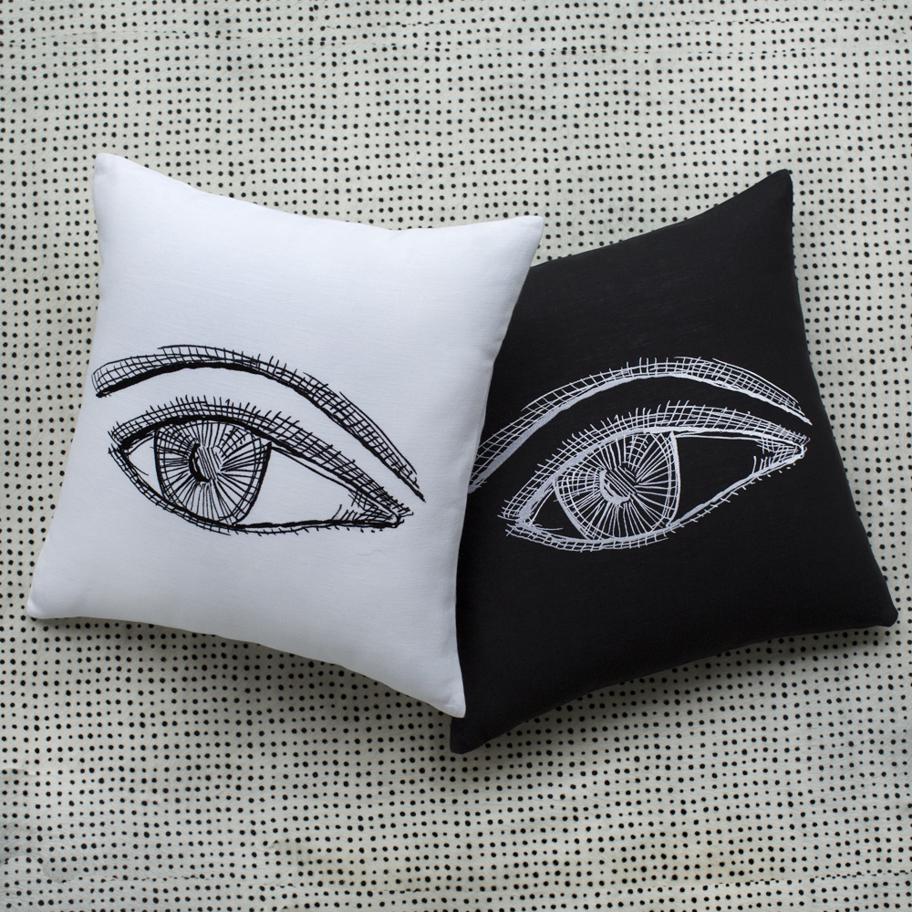 COVETEUR PILLOW image number 4