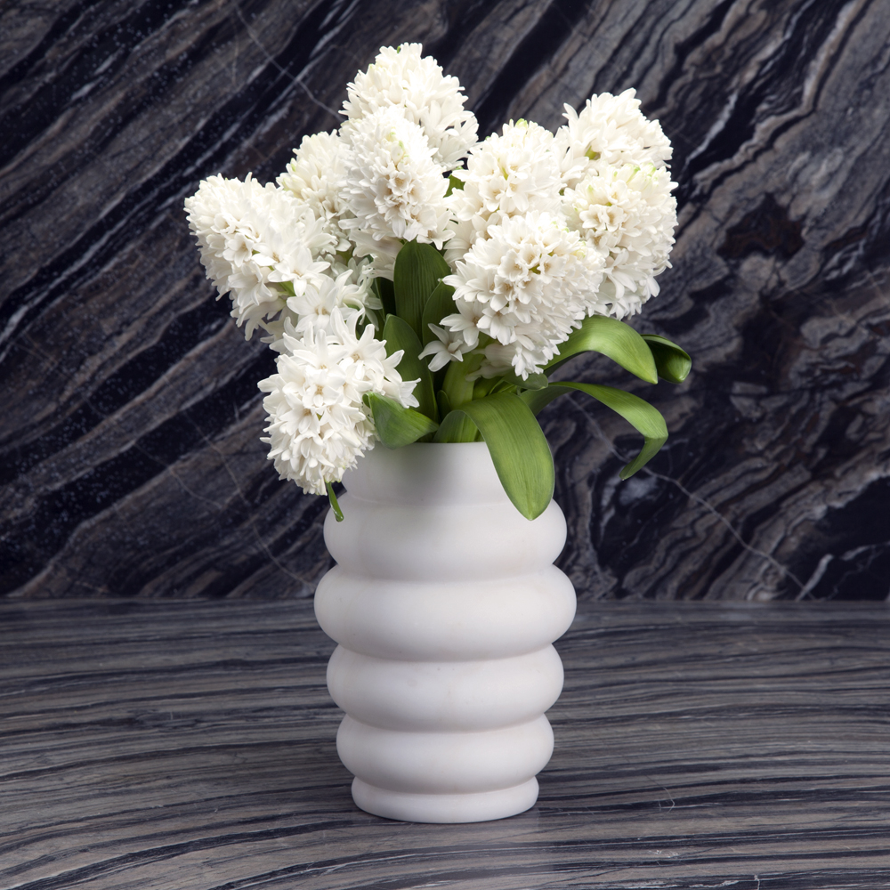 ORGANIC SMALL VASE image number 1