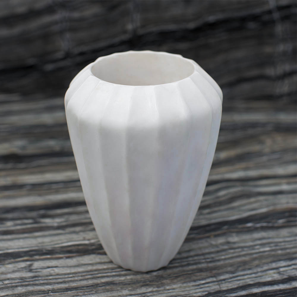 FLUTED SMALL VASE image number 0