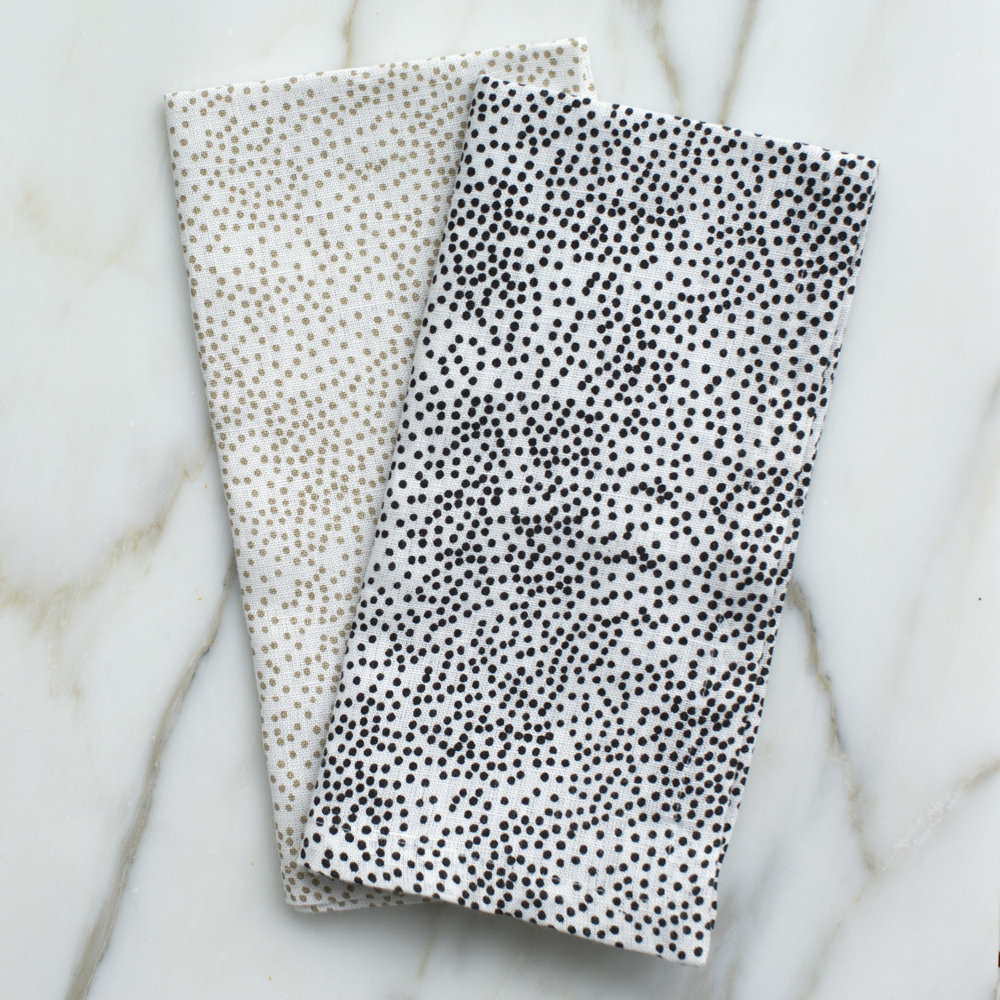 DOTS DINNER NAPKINS - BLACK