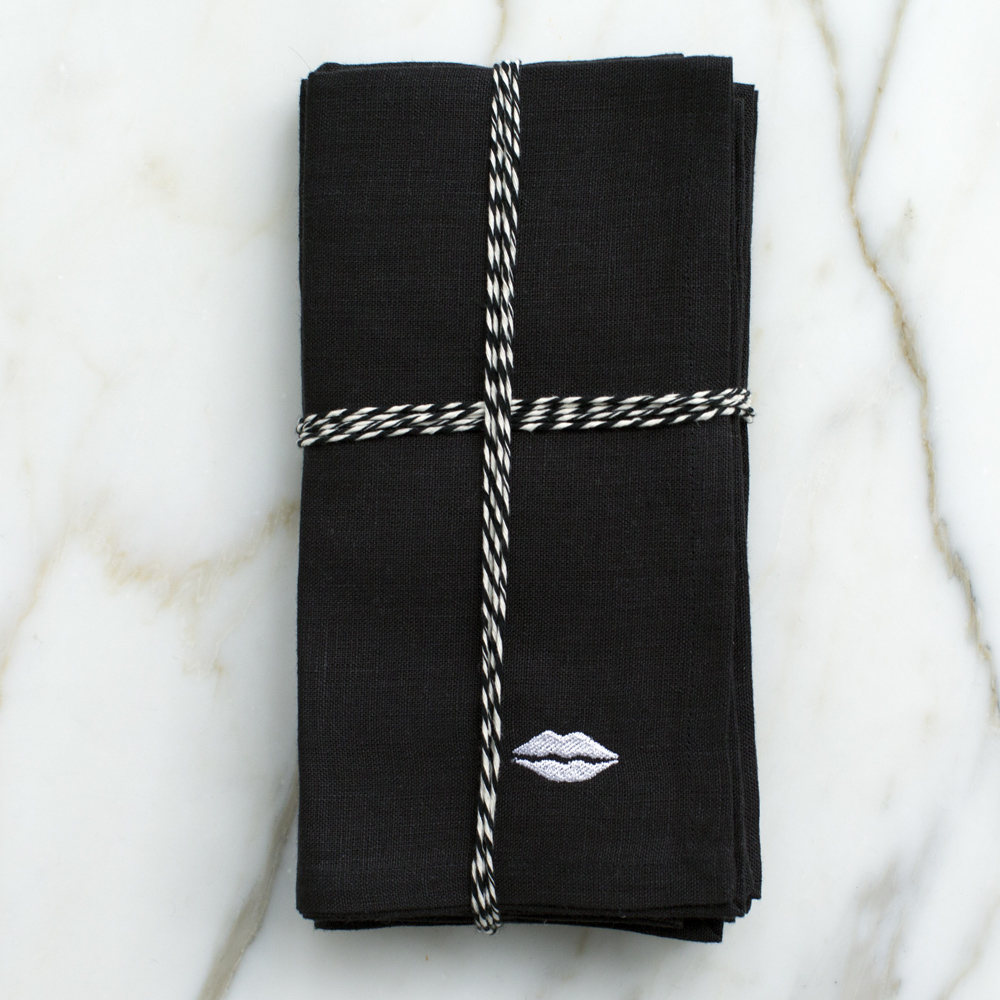 KISS DINNER NAPKINS - BLACK