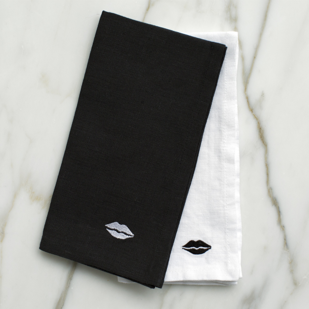KISS DINNER NAPKINS - BLACK