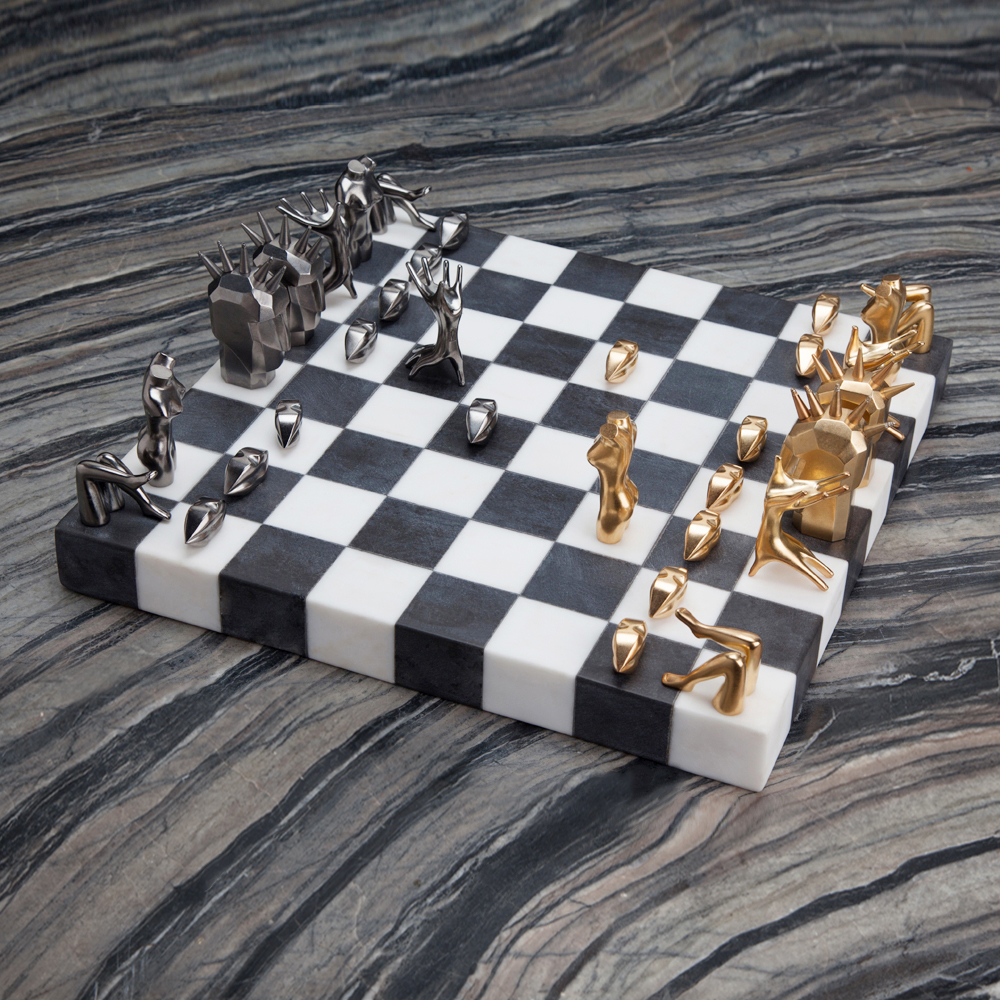 DICHOTOMY CHESS SET