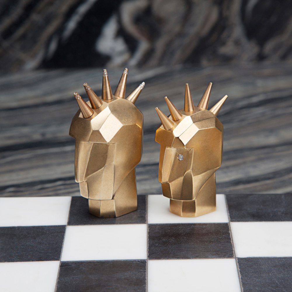 DICHOTOMY CHESS SET