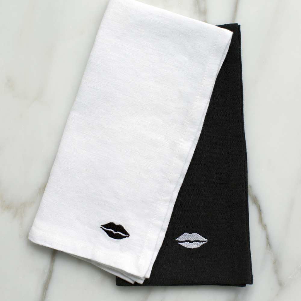 KISS DINNER NAPKINS - WHITE