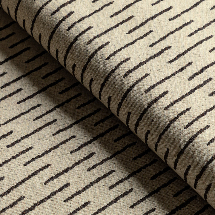 Esker Weave Ebony/Ivory detail