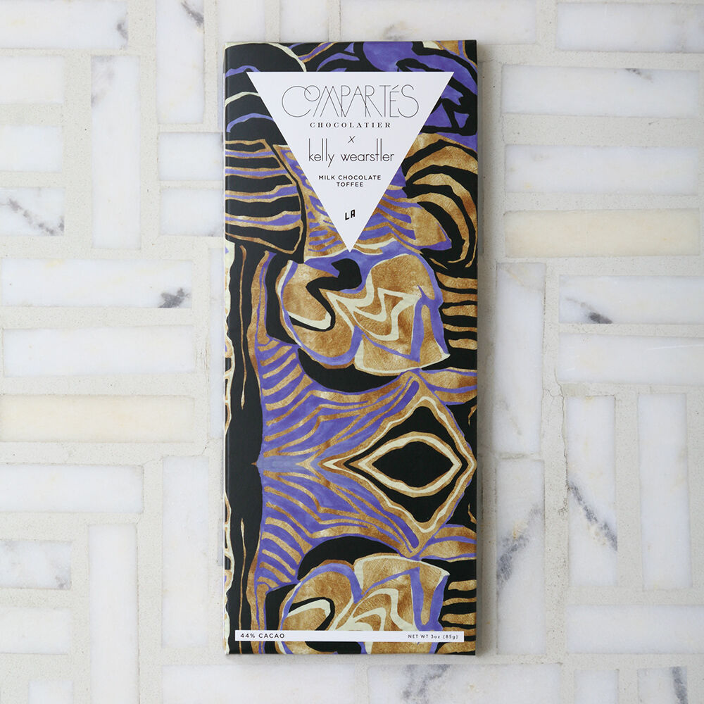 https://www.kellywearstler.com/dw/image/v2/AAJB_PRD/on/demandware.static/-/Sites-kw-master-catalog/default/v1534179738211/images/CHOC17003/CHOC17003_view.1.jpg?sw=1000&sh=1000 https://www.kellywearstler.com/dw/image/v2/AAJB_PRD/on/demandware.static/-/Sites-kw-master-catalog/default/v1534179738211/images/CHOC17003/CHOC17003_view.1.jpg?sw=1000&sh=1000