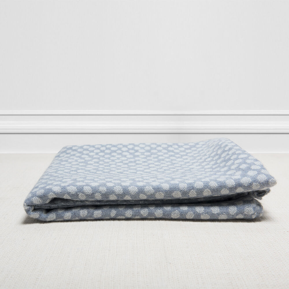 https://www.kellywearstler.com/dw/image/v2/AAJB_PRD/on/demandware.static/-/Sites-kw-master-catalog/default/v1534179738211/images/hth0005/hth0005_color.surf_view.1.jpg?sw=1000&sh=1000 https://www.kellywearstler.com/dw/image/v2/AAJB_PRD/on/demandware.static/-/Sites-kw-master-catalog/default/v1534179738211/images/hth0005/hth0005_color.surf_view.1.jpg?sw=1000&sh=1000