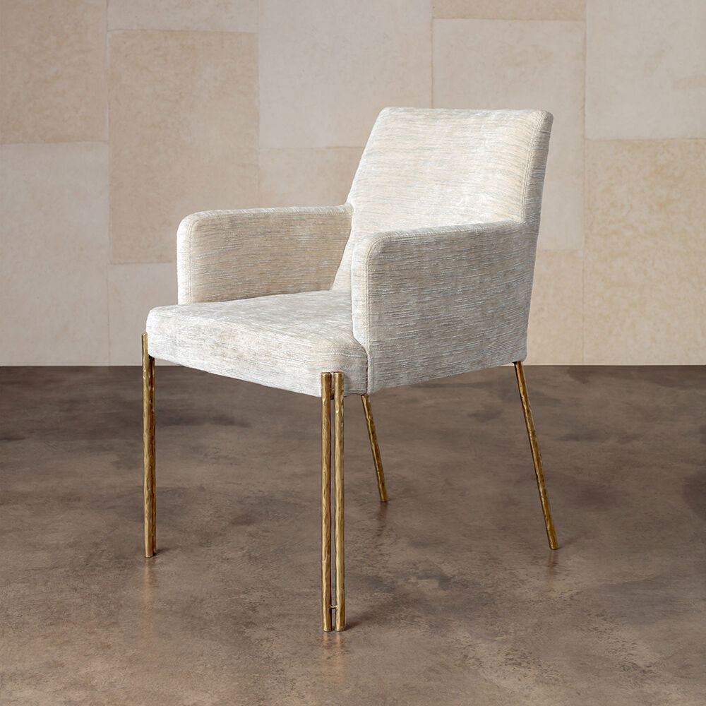 https://www.kellywearstler.com/dw/image/v2/AAJB_PRD/on/demandware.static/-/Sites-kw-master-catalog/default/v1550641845766/images/EJV1530-27/EJV1530-27_view.1.jpg?sw=1000&sh=1000 https://www.kellywearstler.com/dw/image/v2/AAJB_PRD/on/demandware.static/-/Sites-kw-master-catalog/default/v1550641845766/images/EJV1530-27/EJV1530-27_view.1.jpg?sw=1000&sh=1000
