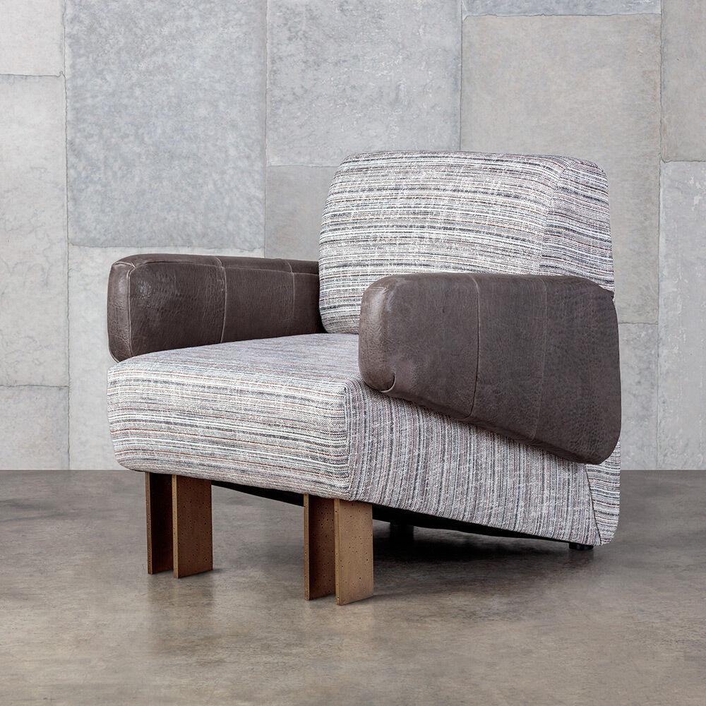 https://www.kellywearstler.com/dw/image/v2/AAJB_PRD/on/demandware.static/-/Sites-kw-master-catalog/default/v1579572064946/images/EJV1555-30/EJV1555-30_color.VALWH_view.1.jpg?sw=1000&sh=1000 https://www.kellywearstler.com/dw/image/v2/AAJB_PRD/on/demandware.static/-/Sites-kw-master-catalog/default/v1579572064946/images/EJV1555-30/EJV1555-30_color.VALWH_view.1.jpg?sw=1000&sh=1000