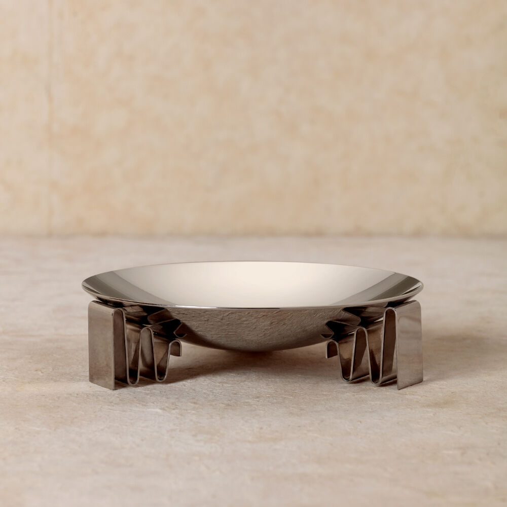 https://www.kellywearstler.com/dw/image/v2/AAJB_PRD/on/demandware.static/-/Sites-kw-master-catalog/default/v1580105818285/images/GJ001/GJ001_color.AS_view.1.jpg?sw=1000&sh=1000 https://www.kellywearstler.com/dw/image/v2/AAJB_PRD/on/demandware.static/-/Sites-kw-master-catalog/default/v1580105818285/images/GJ001/GJ001_color.AS_view.1.jpg?sw=1000&sh=1000