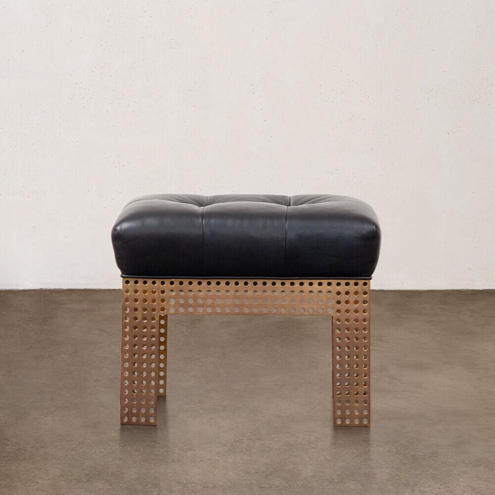 https://www.kellywearstler.com/dw/image/v2/AAJB_PRD/on/demandware.static/-/Sites-kw-master-catalog/default/v1603167469663/images/fbe14002/fbe14002_view.1.jpg?sw=1000&sh=1000 https://www.kellywearstler.com/dw/image/v2/AAJB_PRD/on/demandware.static/-/Sites-kw-master-catalog/default/v1603167469663/images/fbe14002/fbe14002_view.1.jpg?sw=1000&sh=1000