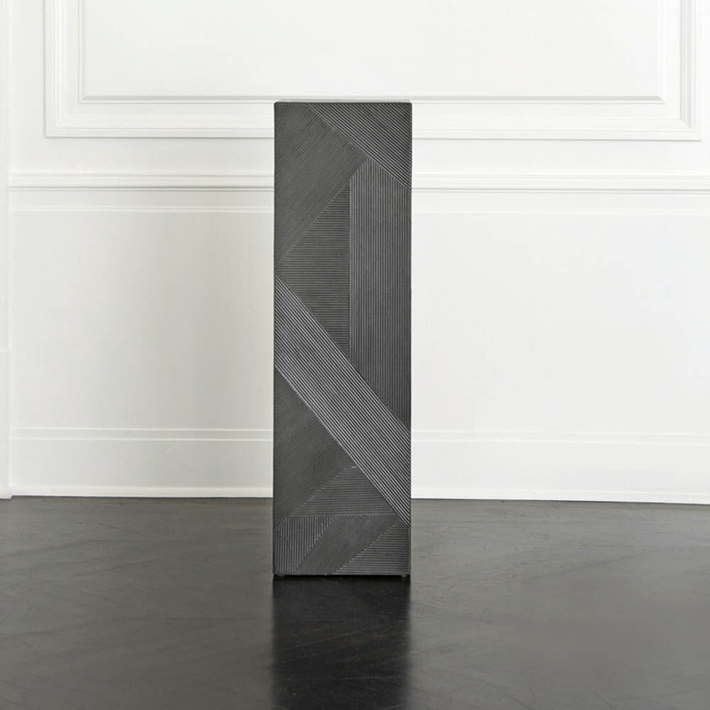 https://www.kellywearstler.com/dw/image/v2/AAJB_PRD/on/demandware.static/-/Sites-kw-master-catalog/default/v1610676292169/images/HAR0175/HAR0175_view.1.jpg?sw=1000&sh=1000 https://www.kellywearstler.com/dw/image/v2/AAJB_PRD/on/demandware.static/-/Sites-kw-master-catalog/default/v1610676292169/images/HAR0175/HAR0175_view.1.jpg?sw=1000&sh=1000