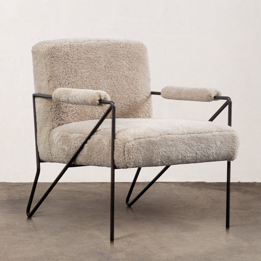 https://www.kellywearstler.com/dw/image/v2/AAJB_PRD/on/demandware.static/-/Sites-kw-master-catalog/default/v1611038653123/images/FCL15005/FCL15005_COLOR.SHEDB_VIEW.1.jpg?sw=1000&sh=1000 https://www.kellywearstler.com/dw/image/v2/AAJB_PRD/on/demandware.static/-/Sites-kw-master-catalog/default/v1611038653123/images/FCL15005/FCL15005_COLOR.SHEDB_VIEW.1.jpg?sw=1000&sh=1000