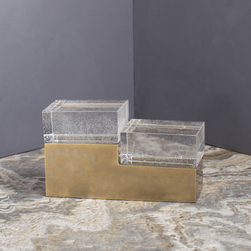 https://www.kellywearstler.com/dw/image/v2/AAJB_PRD/on/demandware.static/-/Sites-kw-master-catalog/default/v1611288028533/images/HDS0146/HDS0146_view.1.jpg?sw=1000&sh=1000 https://www.kellywearstler.com/dw/image/v2/AAJB_PRD/on/demandware.static/-/Sites-kw-master-catalog/default/v1611288028533/images/HDS0146/HDS0146_view.1.jpg?sw=1000&sh=1000