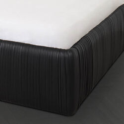SOUFFLE BED