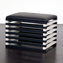Hauser Ottoman