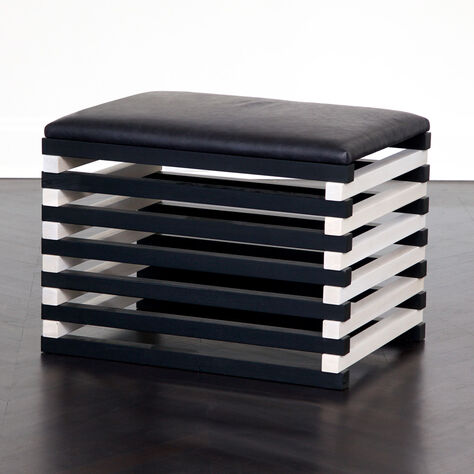 Hauser Ottoman