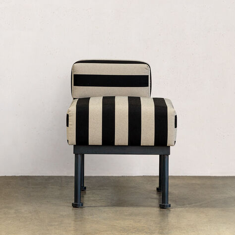 VIVANT PETITE CHAIR