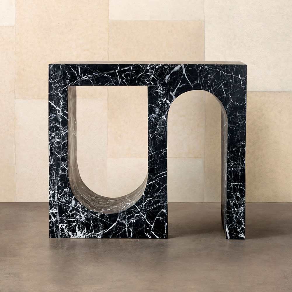 MARBLE ROXBURY PETITE CONSOLE