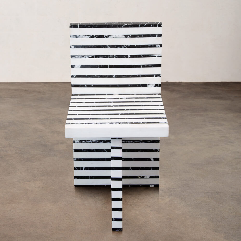LINEAGE CHAIR