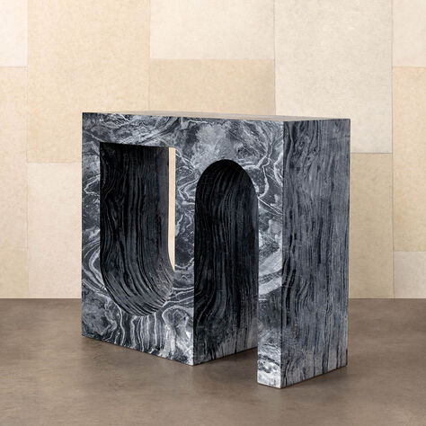 MARBLE ROXBURY PETITE CONSOLE