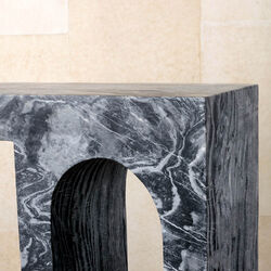 MARBLE ROXBURY PETITE CONSOLE