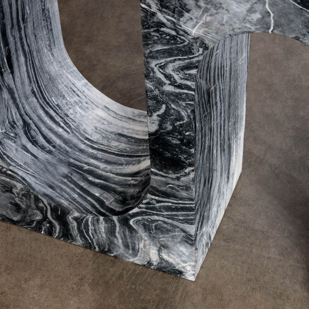 MARBLE ROXBURY PETITE CONSOLE