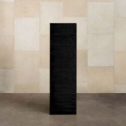 RIBBED COLUMN