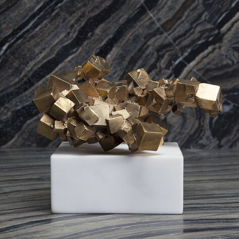 SUPERLUXE ACOLYTE SCULPTURE