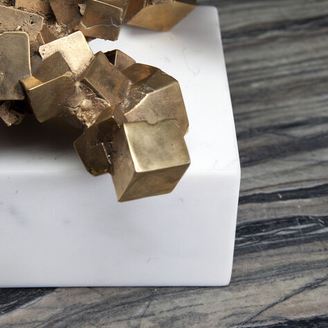 SUPERLUXE ACOLYTE SCULPTURE