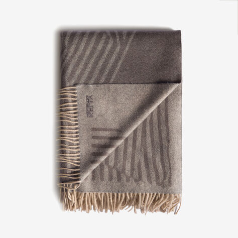 SUPERLUXE AVANT THROW