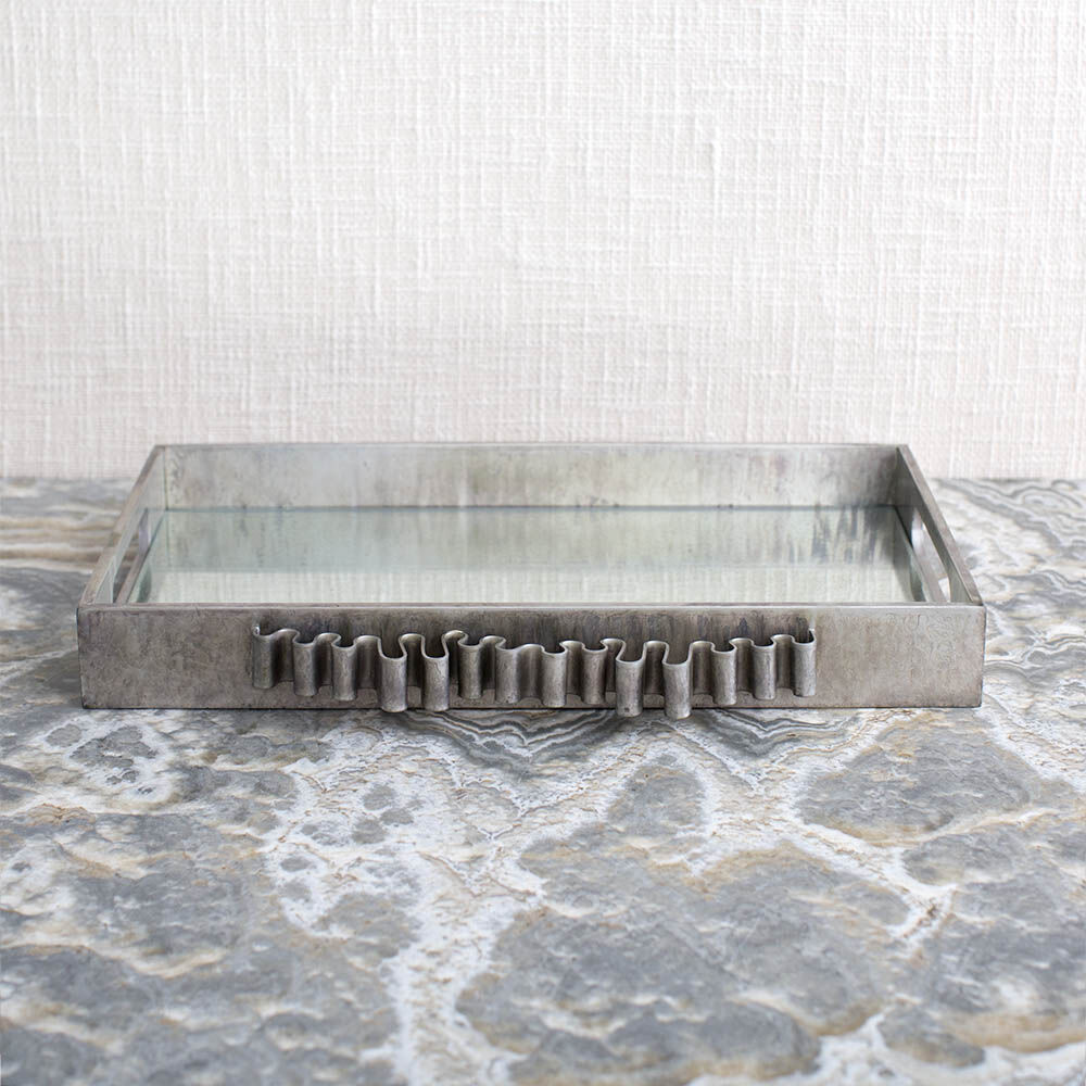 AVANT TRAY