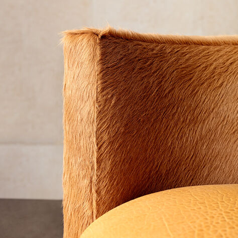 WILLOUGHBY STOOL
