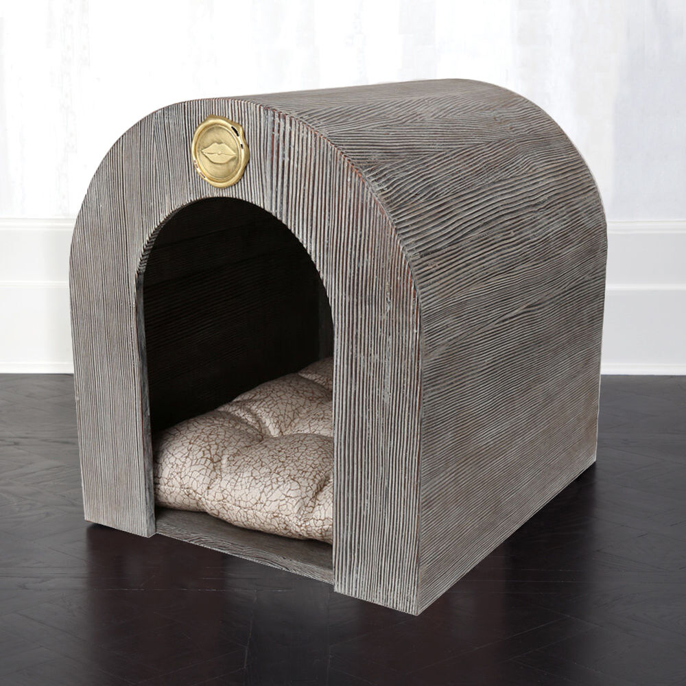 AVANT DOG HOUSE