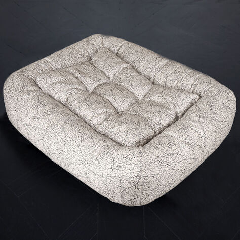 ZUMA LARGE DOG BED