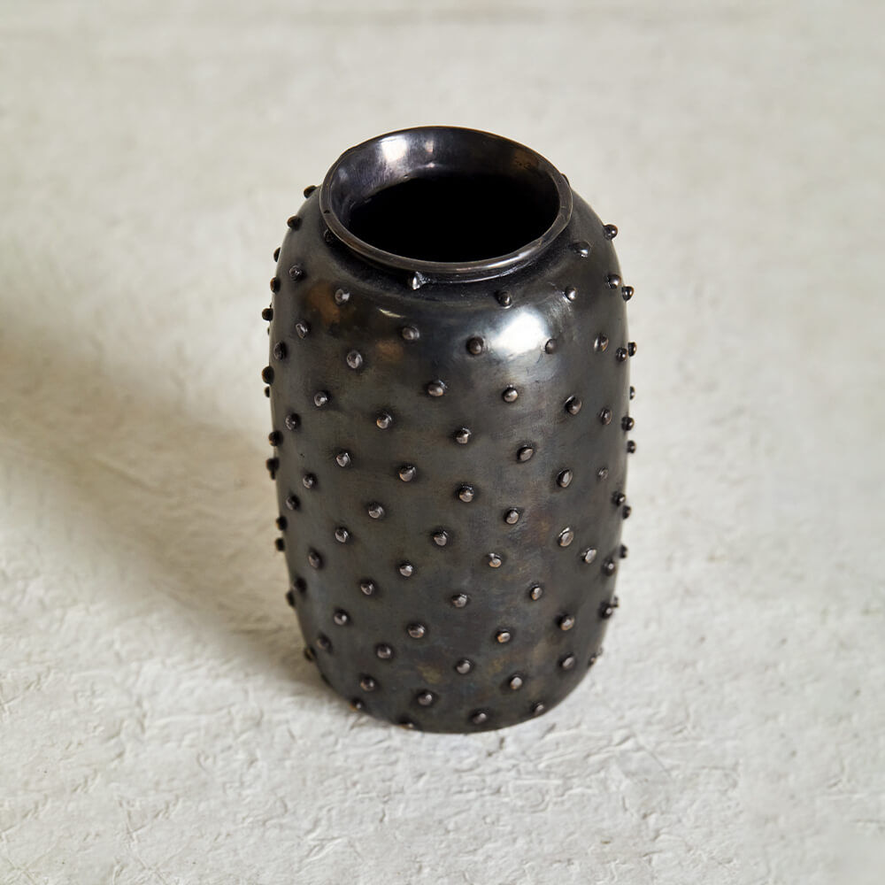 STUDDED VASE