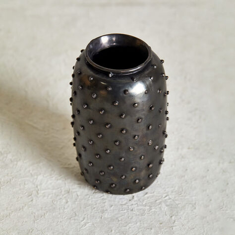 STUDDED VASE