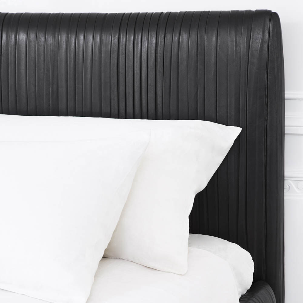 SOUFFLE BED