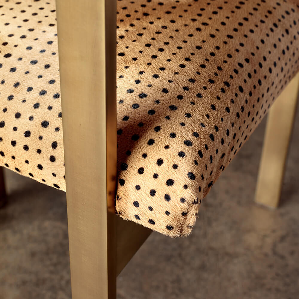 ELLIOTT CHAIR