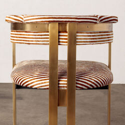 ELLIOTT CHAIR