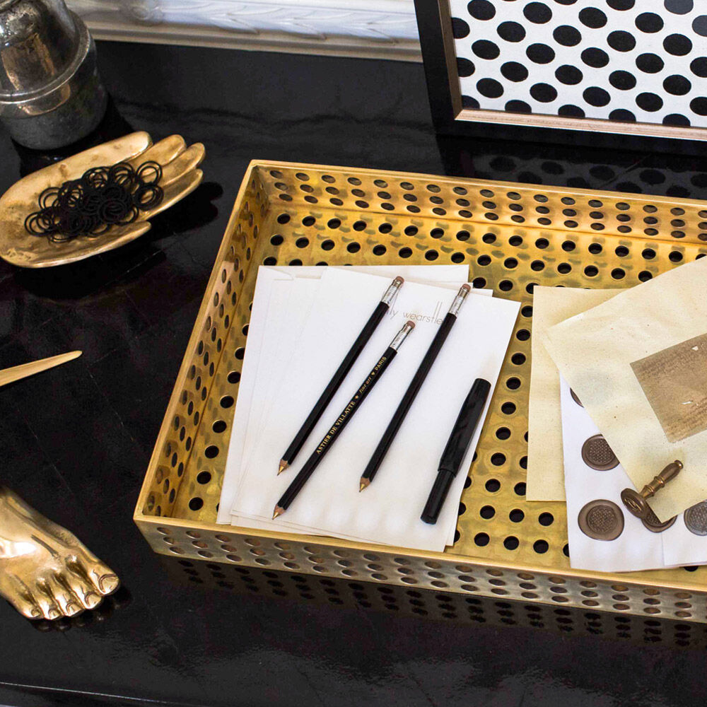 PRECISION TRAY