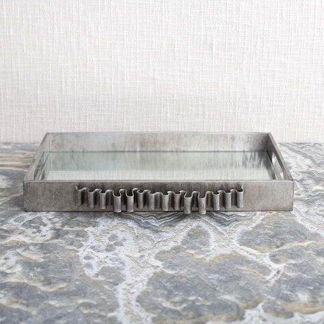 AVANT TRAY