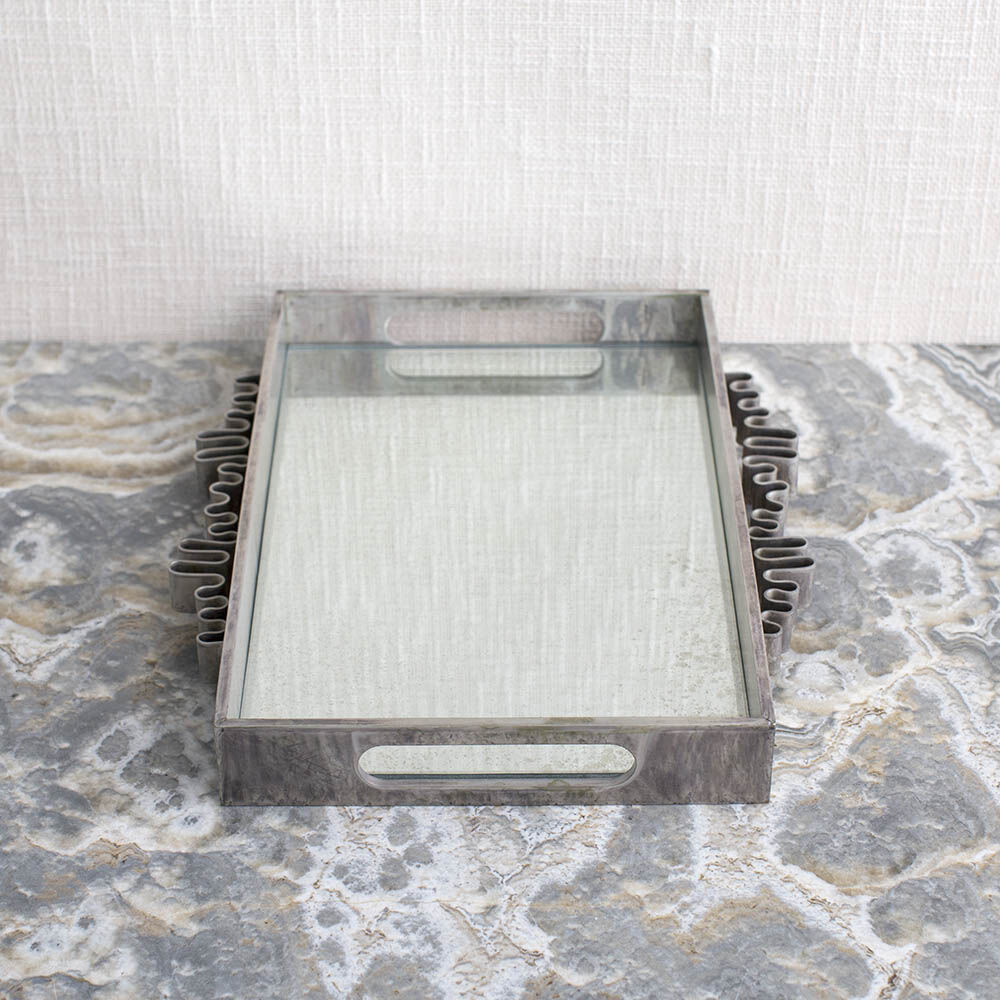 AVANT TRAY