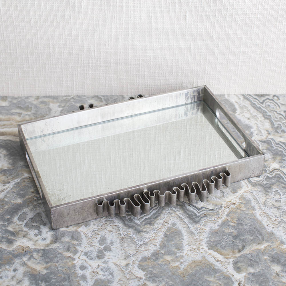 AVANT TRAY